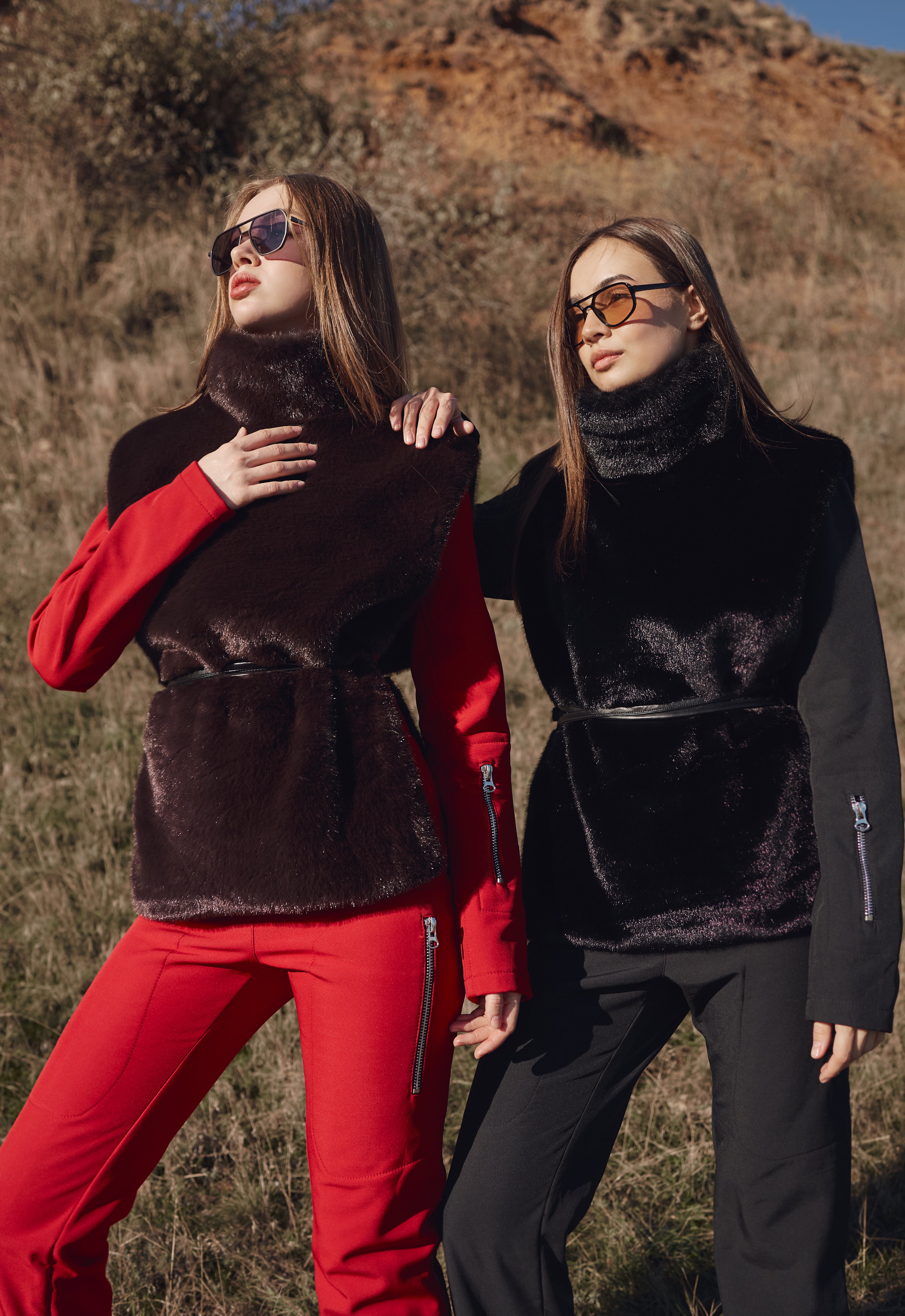 Манішка з еко хутра з поясом - Чорний