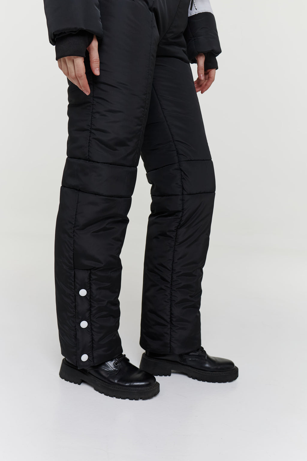 Зимовий комбінезон з сумкою А7 - Чорний